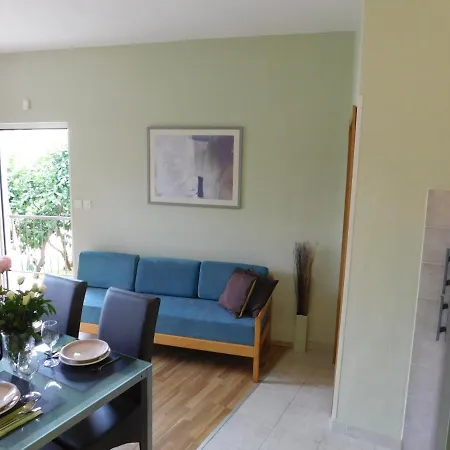 Apartment By The Sea Podgora, Makarska - 16630 Podgora